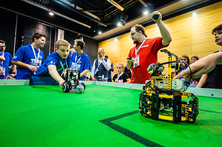 Junior Akademie World Robot Olympiad WRO